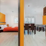 Kosciuszki & Gym By Renters Apartment *