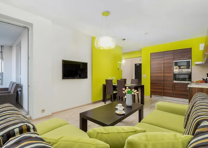 Diva Kościuszki By Renters *